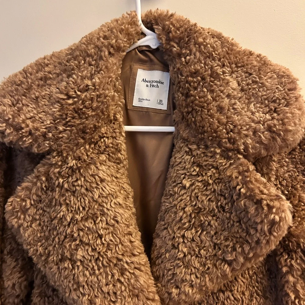 Women's Brown Faux Fur Coat - Picture 2 of 5